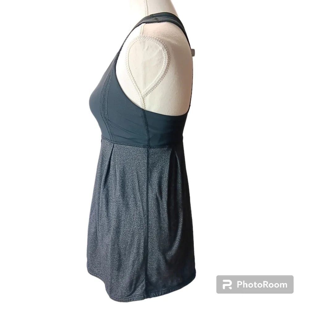 LULULEMON Power Dance tank top sz 4 Coal / Heathered Blurred gray